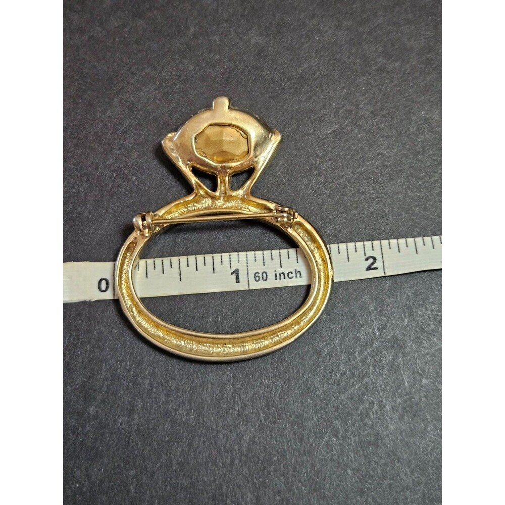 Vintage Gold Tone Solitaire Engagement Ring Brooch - Picture 9 of 9